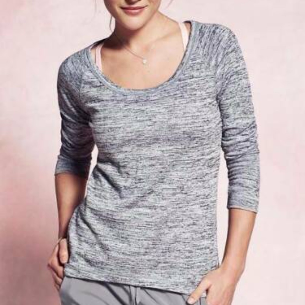 Athleta | No Sweatin It Sharkbite Top Womens L Grey Heather Long Sleeve Pullover